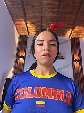 catalina lafer online show from 07/07/26, 01:59