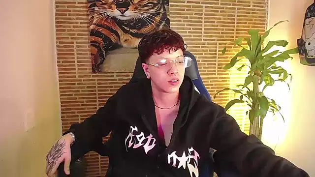 Asher addamss  online show from 07/17/26, 06:09