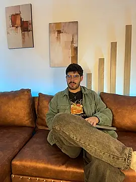 DomBoy  online show from 06/22/26, 07:55