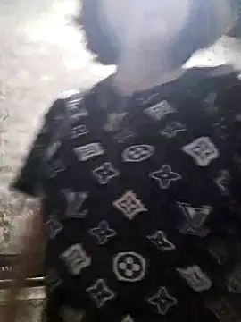 linhkun1 online show from 05/16/26, 11:31