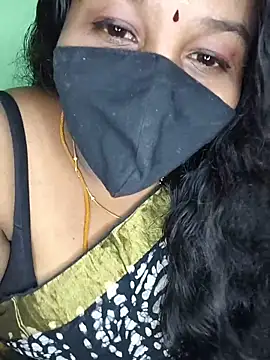 Snapshot of tamil_butterfly chatting on 06/03/26, 05:29 tamil butterfly online show from 06/03/26, 05:29