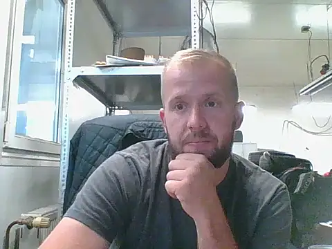 Snapshot of bardiauto chatting on 07/17/26, 04:30 bardiauto online show from 07/17/26, 04:30
