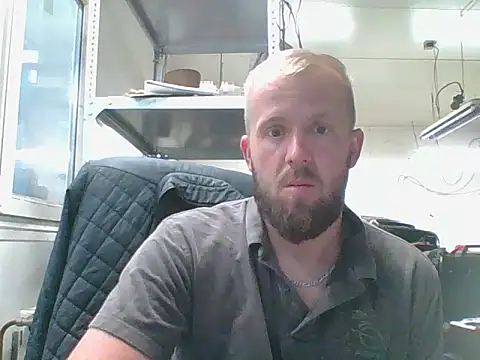 Snapshot of bardiauto chatting on 07/20/26, 04:27 bardiauto online show from 07/20/26, 04:27