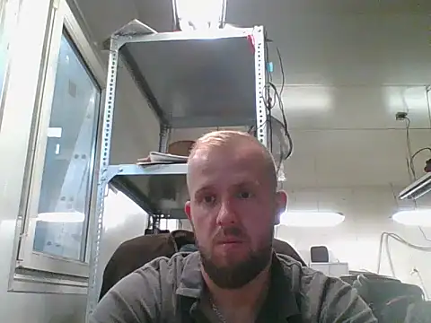 Snapshot of bardiauto chatting on 07/28/26, 04:30 bardiauto online show from 07/28/26, 04:30