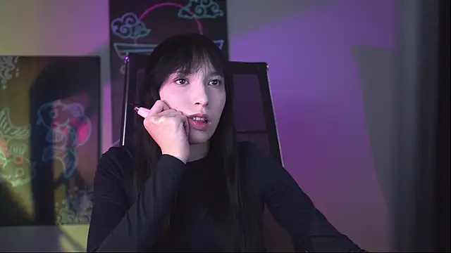 SeraphineSparda online show from 05/27/26, 11:29
