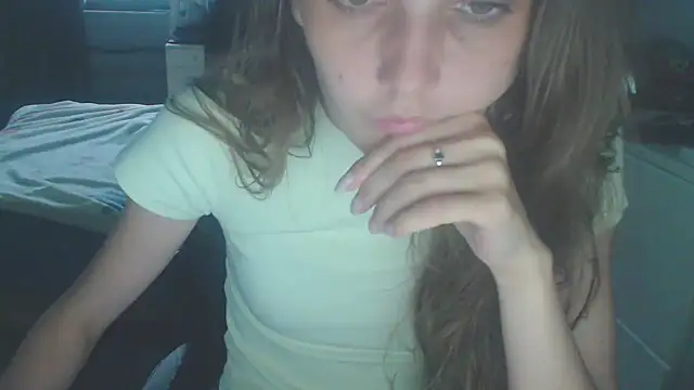 juili juili online show from 06/01/26, 04:20