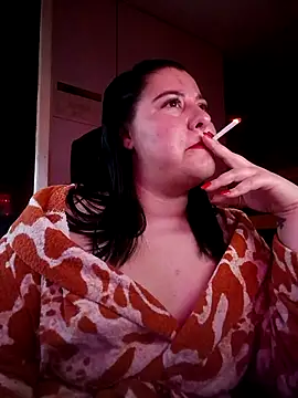 Snapshot of LittleMairy chatting on 05/08/26, 04:56 LittleMairy online show from 05/08/26, 04:56