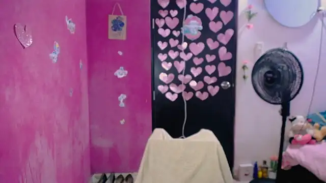 Kiara tits online show from 07/23/26, 01:52