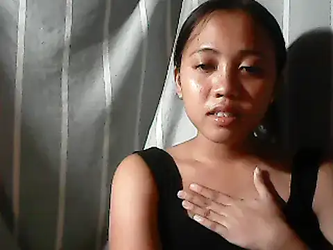 Yours AsianPinayGirl18 online show from 06/15/26, 11:12