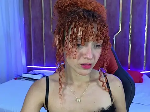 Kiaralovee26 online show from 05/23/26, 01:11