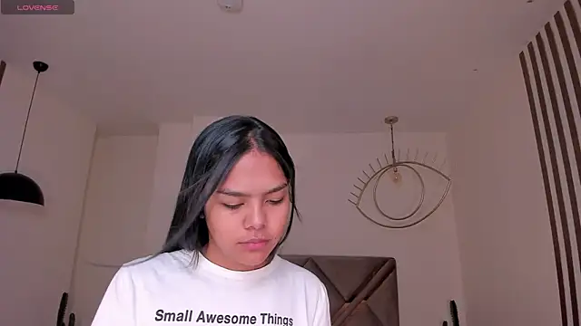 SaphiraJames online show from 07/09/26, 01:31