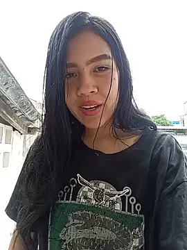 Snapshot of madiison_hot chatting on 05/23/26, 02:32 madiison hot online show from 05/23/26, 02:32