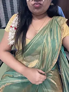 Tamil Azhagie online show from 06/21/26, 09:50