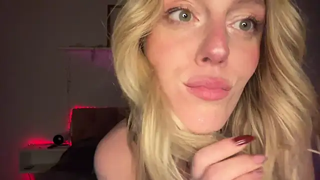 sweetemma x online show from 06/26/26, 02:05