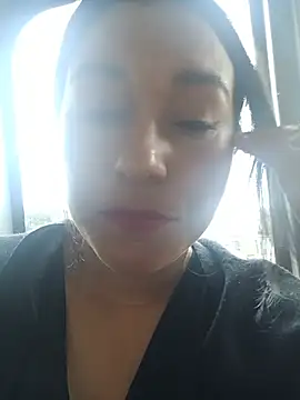 Elizabeth bennett online show from 07/15/26, 02:55
