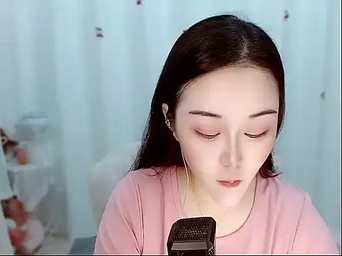 Snapshot of Amy-cnbaby chatting on 05/27/26, 01:35 Amy-cnbaby online show from 05/27/26, 01:35