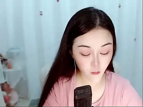 Snapshot of Amy-cnbaby chatting on 05/27/26, 01:57 Amy-cnbaby online show from 05/27/26, 01:57
