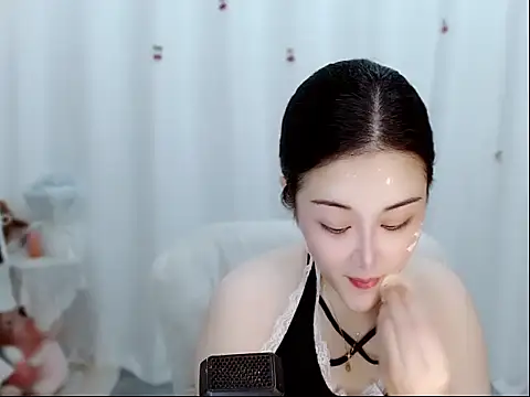 Snapshot of Amy-cnbaby chatting on 06/03/26, 01:30 Amy-cnbaby online show from 06/03/26, 01:30