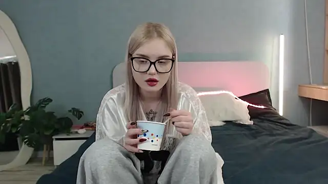Angel Share online show from 06/03/26, 03:09