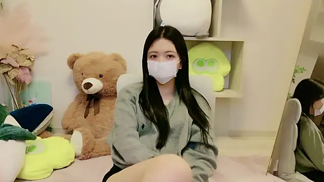 -Luna JP- online show from 06/04/26, 12:11