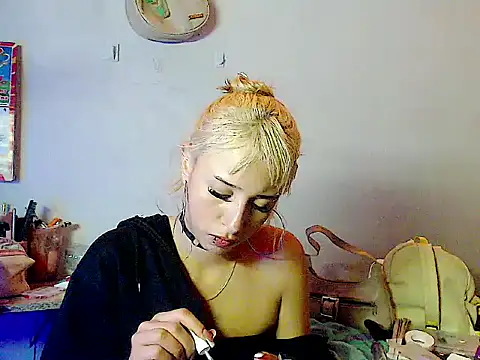 bunnyfoxxd online show from 07/02/26, 11:44