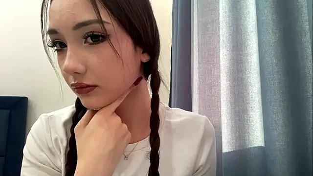 RefereedHobble online show from 05/24/26, 01:38