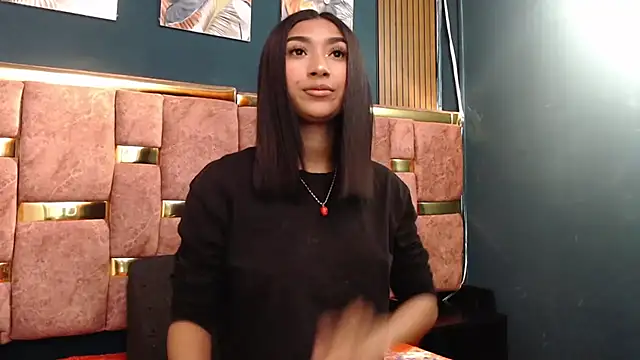 Mia konor06 online show from 05/25/26, 10:54