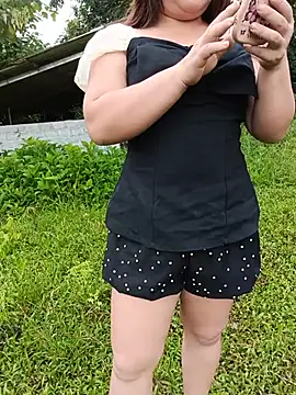 Lily Henry online show from 07/04/26, 11:33