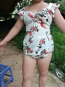 Lily Henry online show from 07/06/26, 11:18