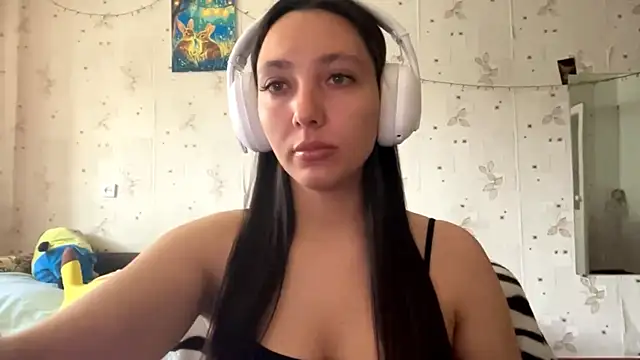 Snapshot of SheeringGape chatting on 05/30/26, 01:14 SheeringGape online show from 05/30/26, 01:14