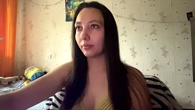 Snapshot of SheeringGape chatting on 06/14/26, 01:14 SheeringGape online show from 06/14/26, 01:14