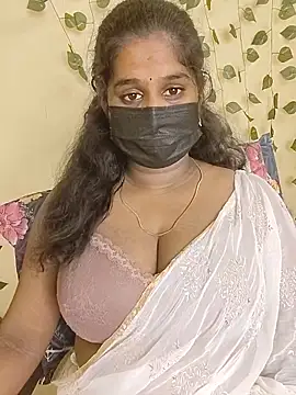 Snapshot of Sravani_cutee_ chatting on 06/03/26, 05:51 Sravani cutee online show from 06/03/26, 05:51