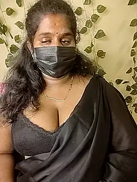 Snapshot of Sravani_cutee_ chatting on 06/09/26, 08:20 Sravani cutee online show from 06/09/26, 08:20