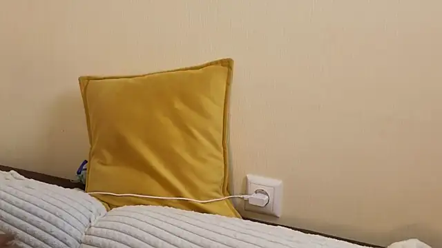 JolieDerringer online show from 06/21/26, 07:11