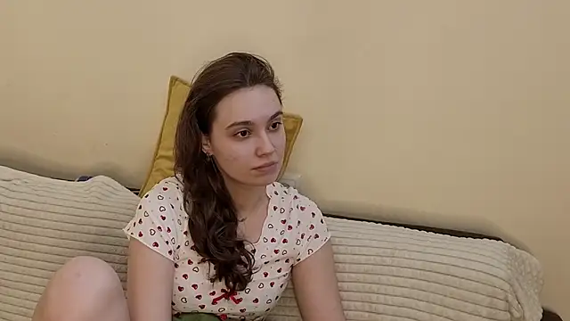 JolieDerringer online show from 06/28/26, 07:03