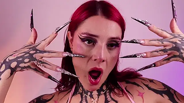 mystikdollx online show from 07/22/26, 03:42