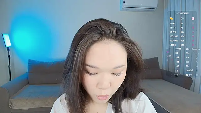 Snapshot of Petitekaya chatting on 05/27/26, 03:25 Petitekaya online show from 05/27/26, 03:25