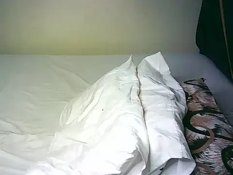 lovvelyheers online show from 06/19/26, 03:55