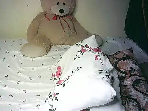 lovvelyheers online show from 06/30/26, 03:02