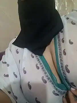 spicydalou3a online show from 06/05/26, 07:58