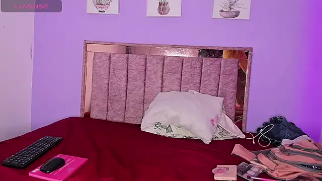 selene cute05 online show from 05/26/26, 10:17