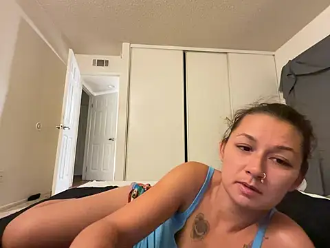 Baybeecakes online show from 06/21/26, 04:15