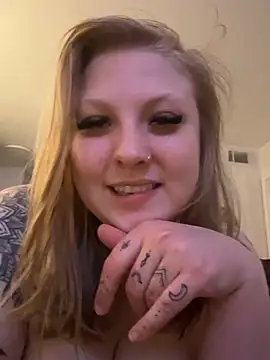 blonde  baby online show from 05/18/26, 04:07