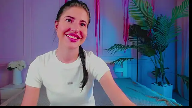 Emily xoo online show from 05/26/26, 08:05
