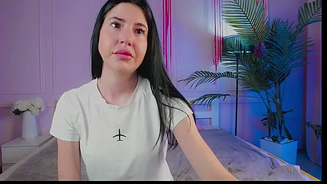 Emily xoo online show from 05/28/26, 08:17