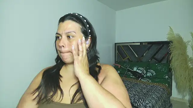 Martina Foxy01 online show from 05/11/26, 03:18