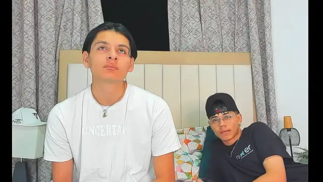 Maicol ruiz972049 online show from 05/18/26, 01:24
