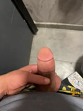 wegehejdjrj online show from 07/01/26, 12:01