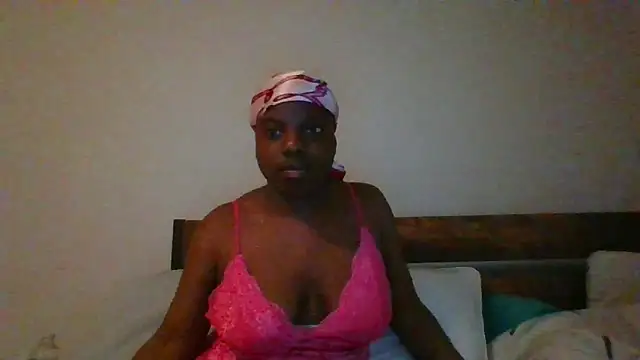 Snapshot of princesselizabeth chatting on 05/30/26, 09:12 princesselizabeth online show from 05/30/26, 09:12