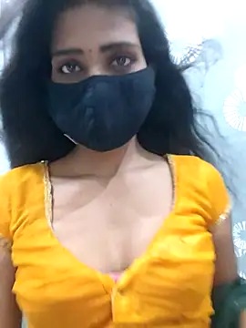Snapshot of Hot_Candy77 chatting on 06/11/26, 02:59 Hot Candy77 online show from 06/11/26, 02:59
